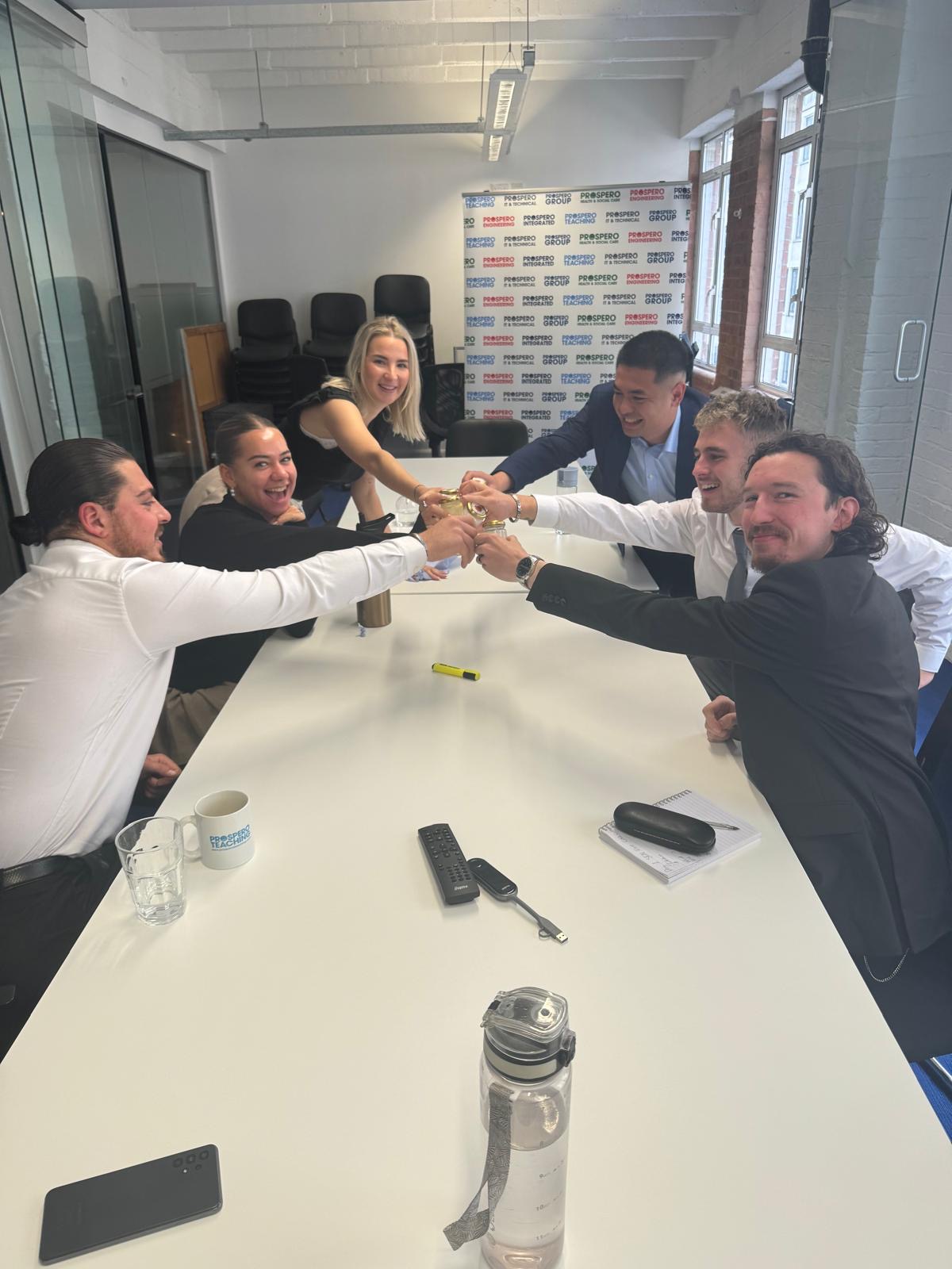 B697268a E5db 40Dd A7df B42e42c014a4